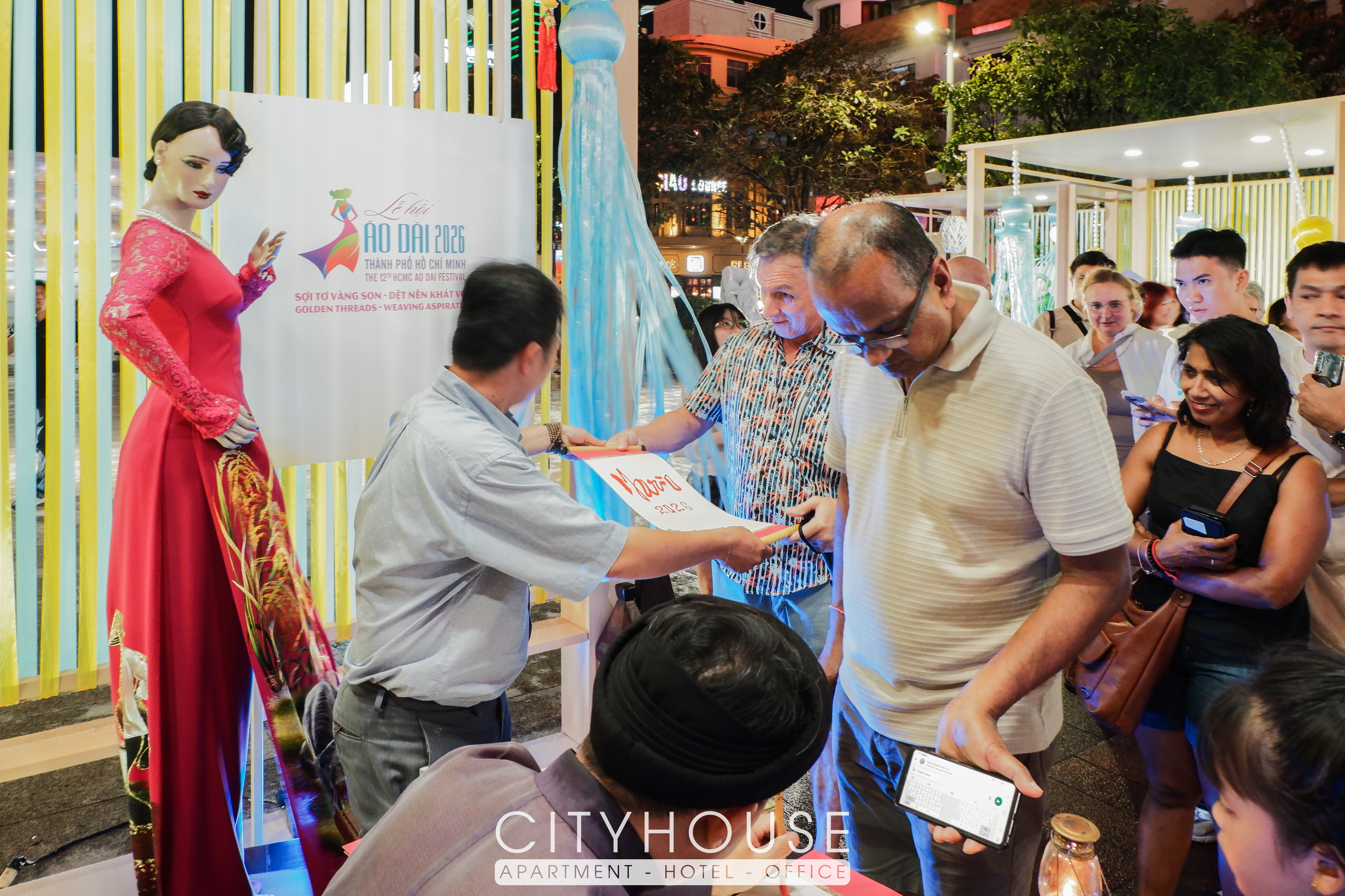 Không gian trưng bày và trải nghiệm tại Lễ hội Áo dài