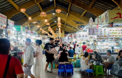 Lost in the Heart of Saigon: Where to Go and What to Do Starting from Kabana?