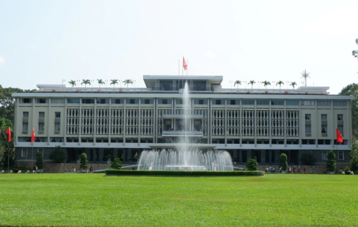 Dinh Độc Lập TP.HCM: Lịch Sử và Cẩm Nang Tham Quan