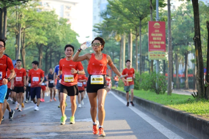 Marathon Techcombank TP.HCM 2026: Lịch 6/12 & Đăng Ký